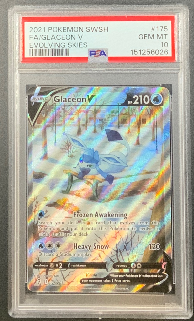 2021 Pokémon SWSH07: Evolving Skies Glaceon V (Alternate Full Art)